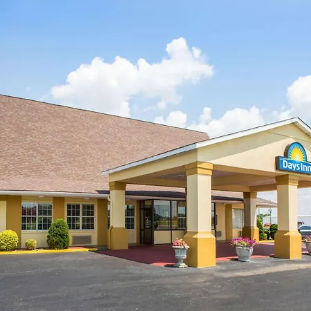 Days Inn By Wyndham Blytheville-3