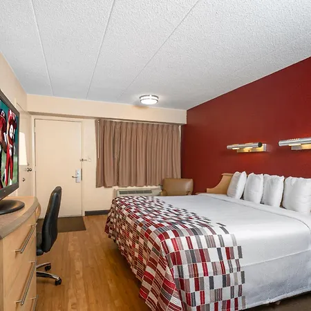 Red Roof Inn Syracuse-3