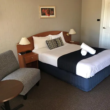 Coachman'S Inn Motel-3