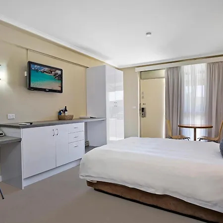 Best Western Sanctuary Inn-3