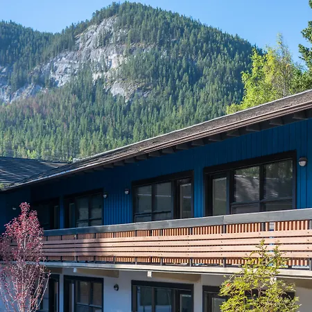 The Dorothy Motel-2