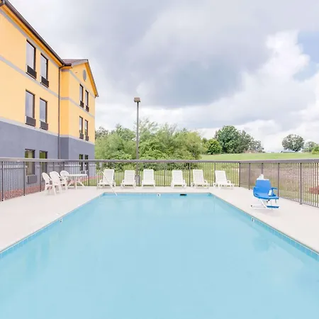 Super 8 By Wyndham Crossville Tn-2