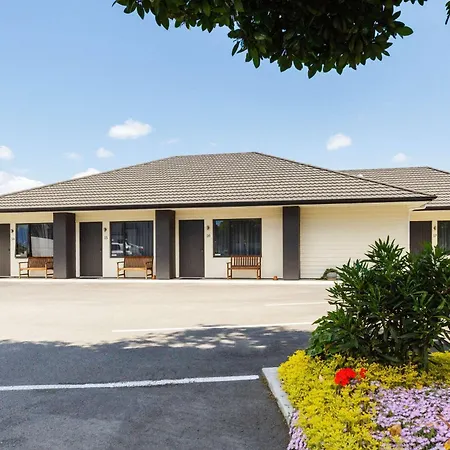 Kauri Court Motel And Apartments-3