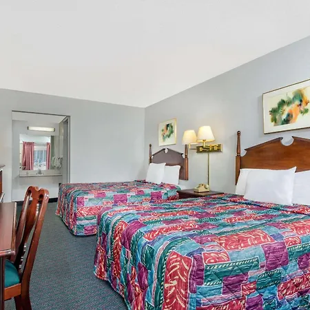 Days Inn By Wyndham Mt. Sterling-3