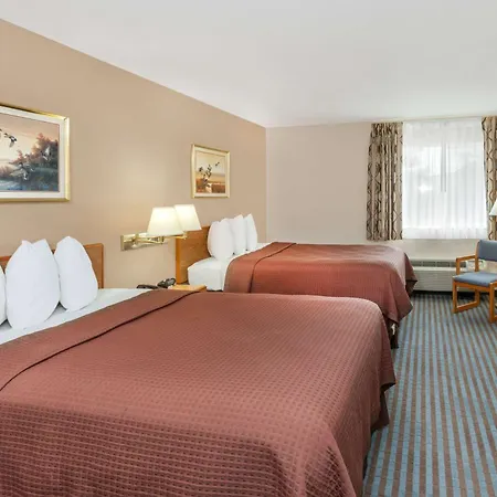 Days Inn By Wyndham Charleston-2