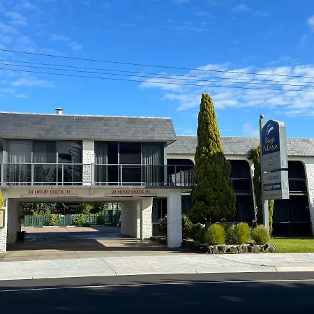 Banjo Paterson Motor Inn-2