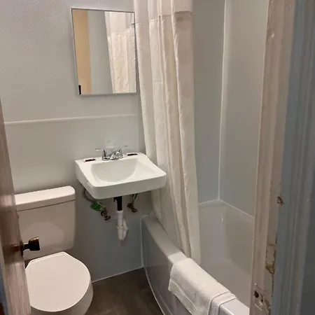 Best In Town Motel-3
