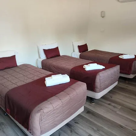 Country Motor Inn-2
