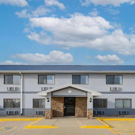 Super 8 By Wyndham Danville-3