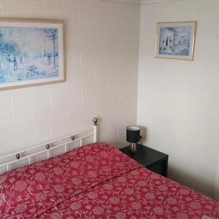 Amble Inn Motel-2