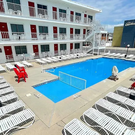 Cardinal Motel-2