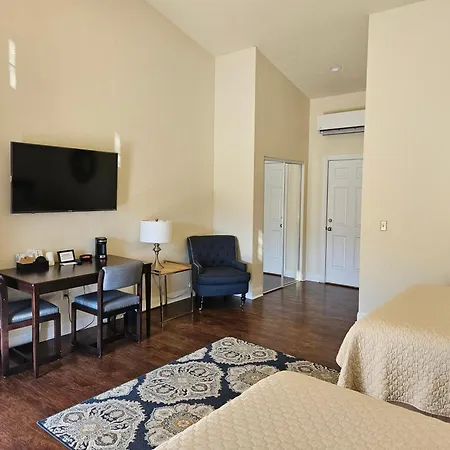 Sunset Cottage Motel Rooms-3