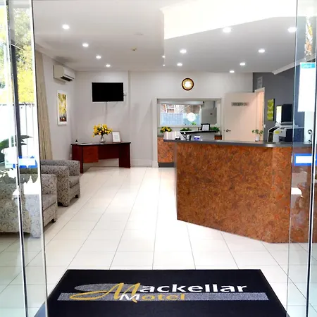 Mackellar Motel-2