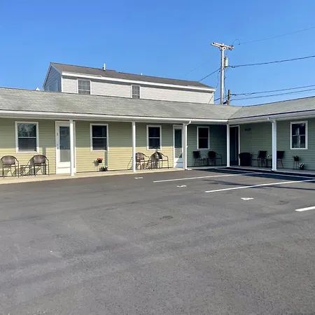 Moontide Motel, Apartments, And Cabins-3