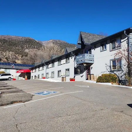 Adventure Inn - Glenwood Springs-3