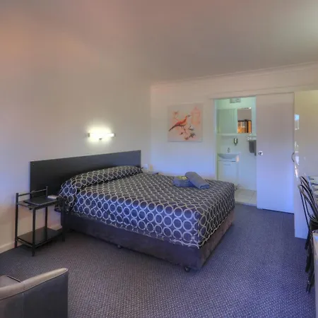 Twin Swans Motel-2