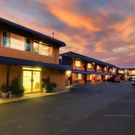 Ashton Motel-2