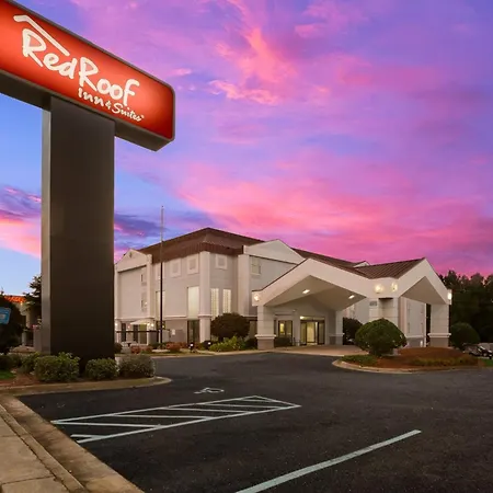 Red Roof Inn & Suites Newnan-3