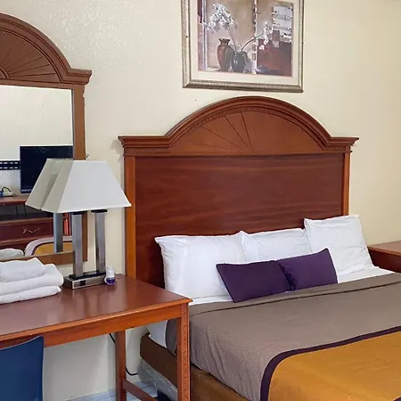 Budget Inn Express-2