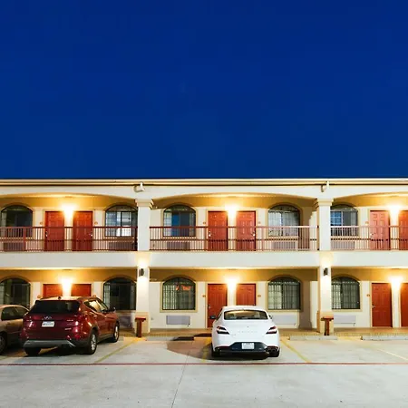 Palace Inn 290 - Fairbanks-3