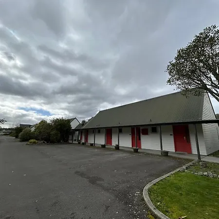 Masterton Motor Lodge-3