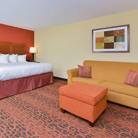 Hampton Inn Clinton-2