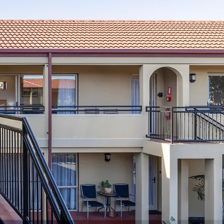 Lorenzo Motor Lodge-3