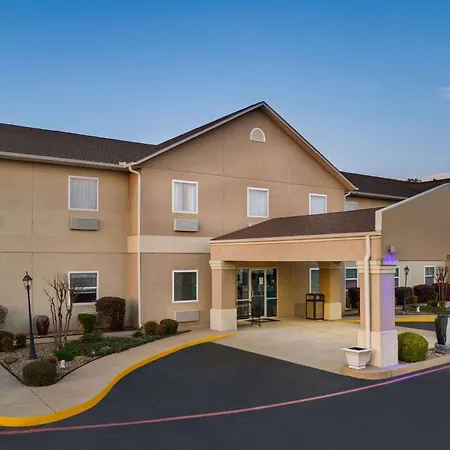 Days Inn & Suites By Wyndham Cabot-3