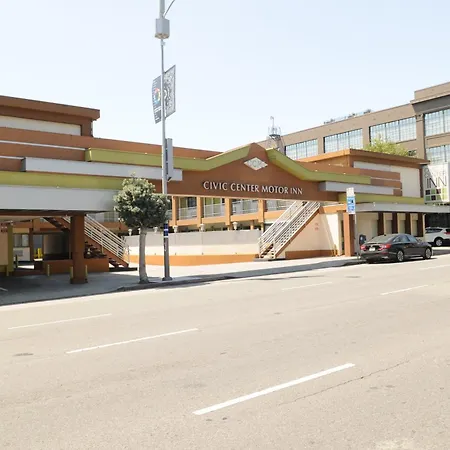 Civic Center Motor Inn-3