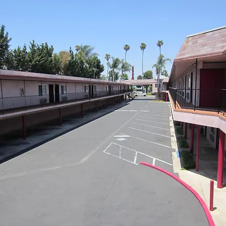 Welcome Inn & Suites Anaheim-2