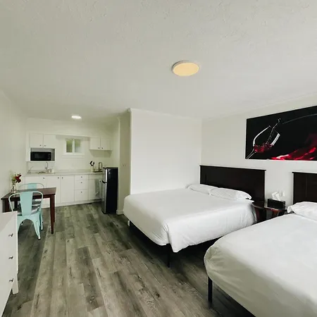 Westview Centre Motel Ltd-2