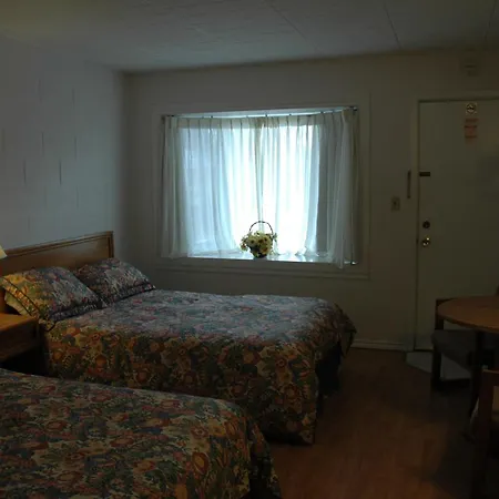Blue Moon Motel-2