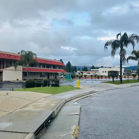 Americas Best Value Inn Calimesa-2