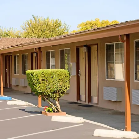 Americas Best Value Inn Los Banos-2