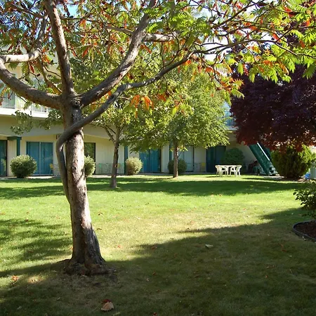 Summerland Motel-3