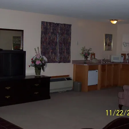 Model A Inn-3