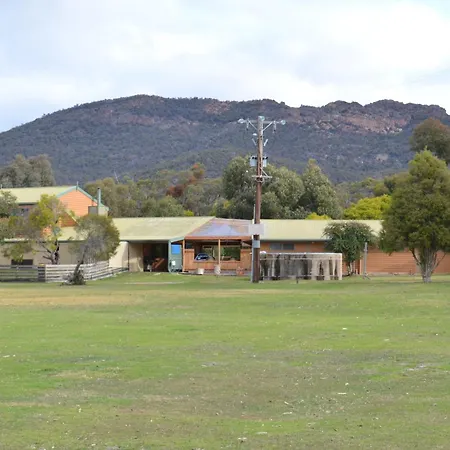 Mountain View Motor Inn & Holiday Lodges-3