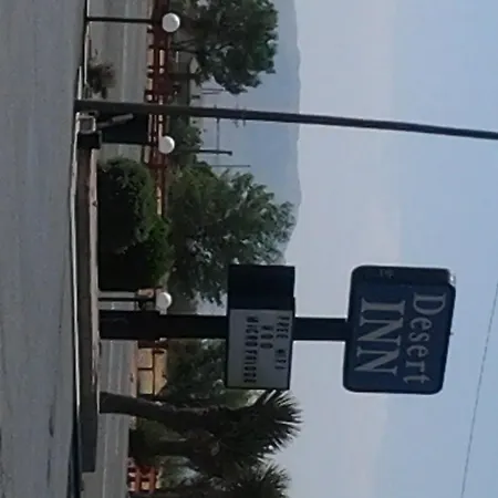 Desert Inn-3