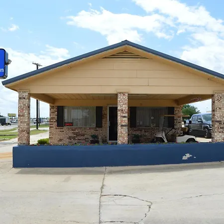 Americas Best Value Inn Gainesville Tx-3