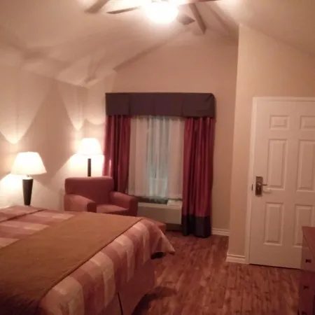 Fieldhouse Inn & Conference Center-2