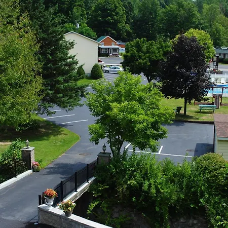 Fran Cove Motel-3