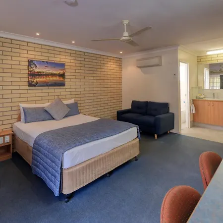 Riverland Motor Inn-2