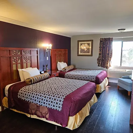 Fullerton Inn-2