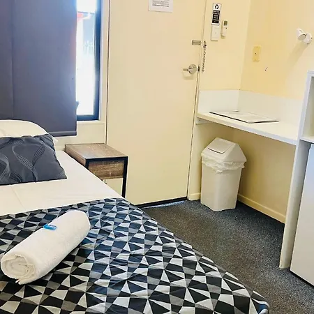 Parkside Motel Ayr-2