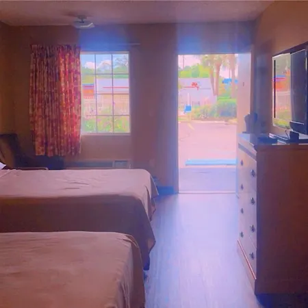 Jax Inn-2