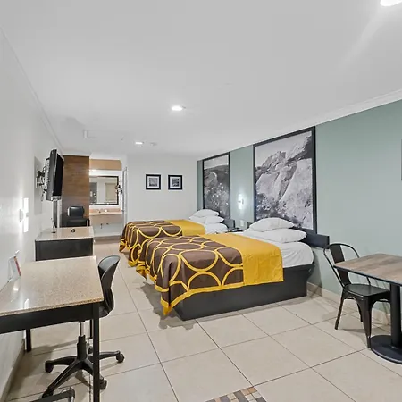 Super 8 By Wyndham Mcallen-La Plaza Mall-Downtown-3