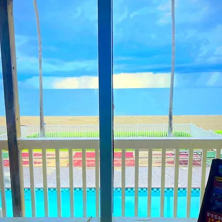Sea Shell Inn On The Beach-3