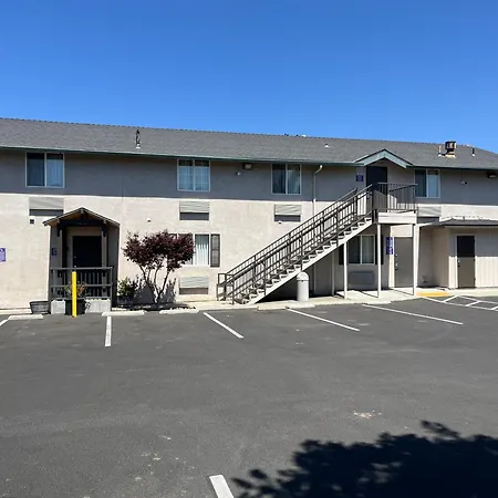 Western Motel-3