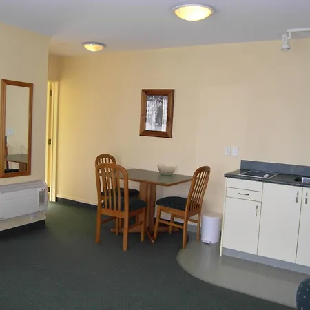 Abelia Motor Lodge-2