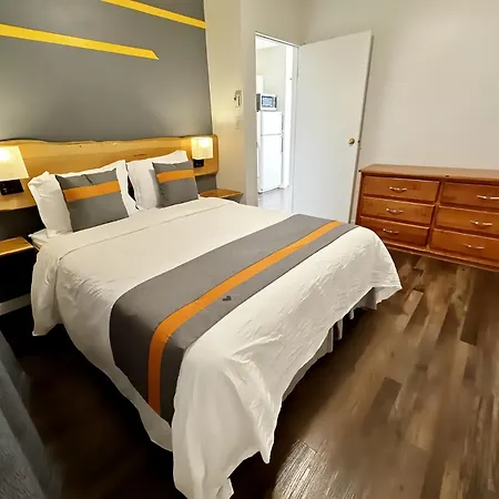Duncan Motel-2